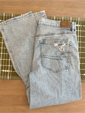 American Eagle Outfitters Super High-Rise Ankle Straight Jeans